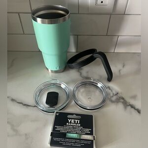 Yeti Rambler 30oz PACKAGE